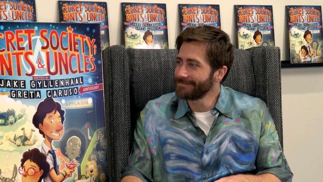 Jake Gyllenhaal says his nieces inspired kids' book about what it means to be an aunt or uncle - ABC News