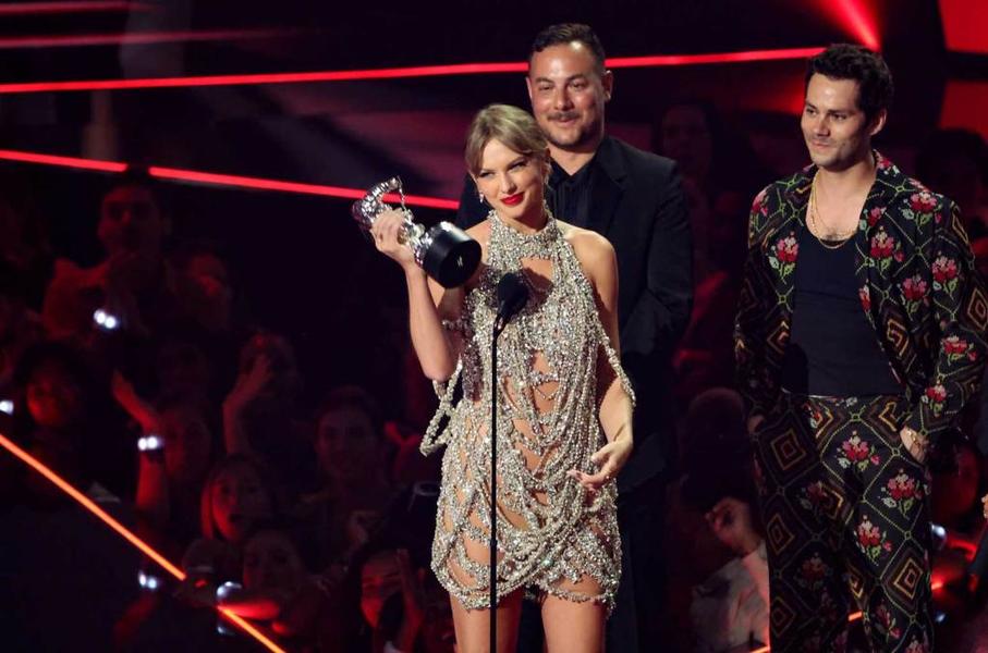 Taylor Swift Is Top Nominee for 2023 MTV Video Music Awards: Full List – Billboard